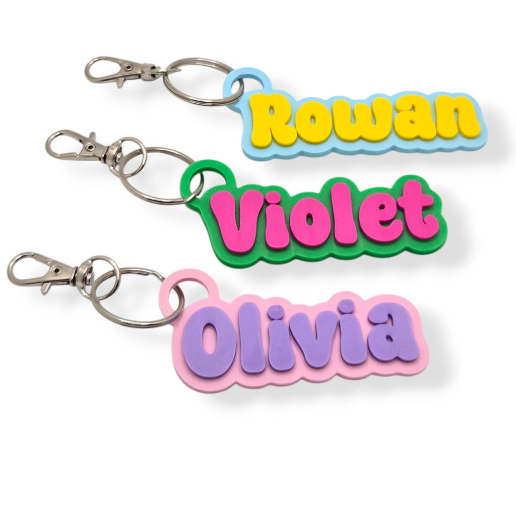 Custom Name Keychain – Bold Readable Letters, Cute Bubble Font, Personalized Gift for Kids, Teens & Teachers