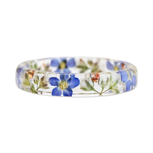 Floral Resin Ring, Clear Resin Ring Band with Pressed Forget-Me-Not and Gypsophila Flowers Inside, Stackable Ring, Christmas Gift