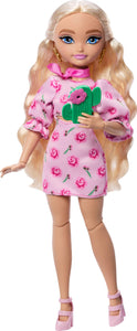 Barbie Dream Besties Festival Looks Set, Including Barbie “Malibu” Doll with Long, Blonde Stylized Hair, 10+ Removable Fashions & Accessories