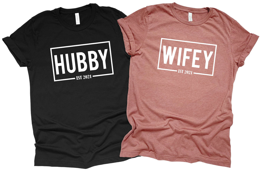 Hubby Wifey Custom Est. Custom Date Design Short Sleeve Unisex T-shirts