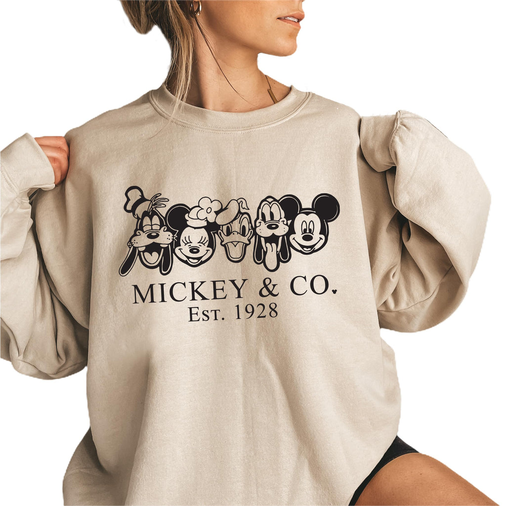 Family Vacation Sweatshirt Shirts for Women, Magical Family Sweatshirts, Magic World Vacation Crewneck Sweatsh?rt