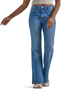 Wrangler Women's High Waisted Fierce Flare Jean, Meadow, 18-32