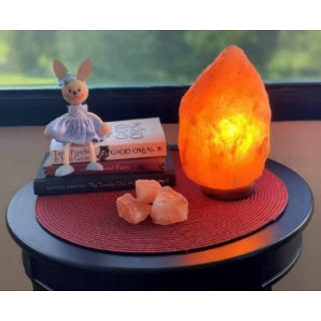 HIMALAYAN SALT LAMPRELAXING AMBIENT LEDS