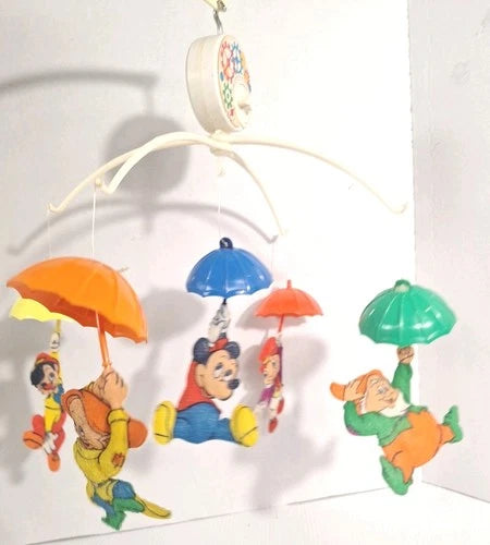 Vintage 1970s Walt Disney Productions Musical Crib Mobile “When You Wish… Star”
